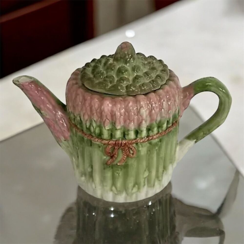Vintage CBK Ltd 'Asparagus' Teapot - Unique Collectible